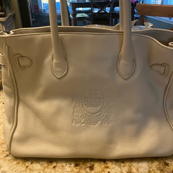 Brighton My Flat in London handbag.  Pristine condition.  Cream leather - Picture 2 of 8